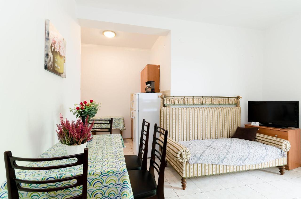 Apartments Massimo Rovinj Luaran gambar